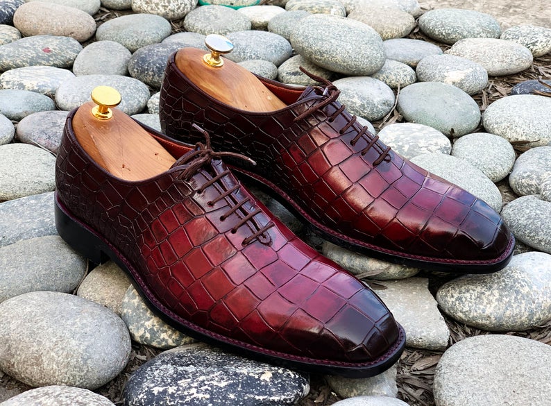 Mens Handmade Formal Burgundy Color Alligator Textured Leather Dress Shoes, Men’s Fashion Designer Oxford Lace Up Shoes